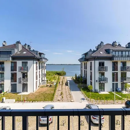 Apartment Family For 4 By The Water